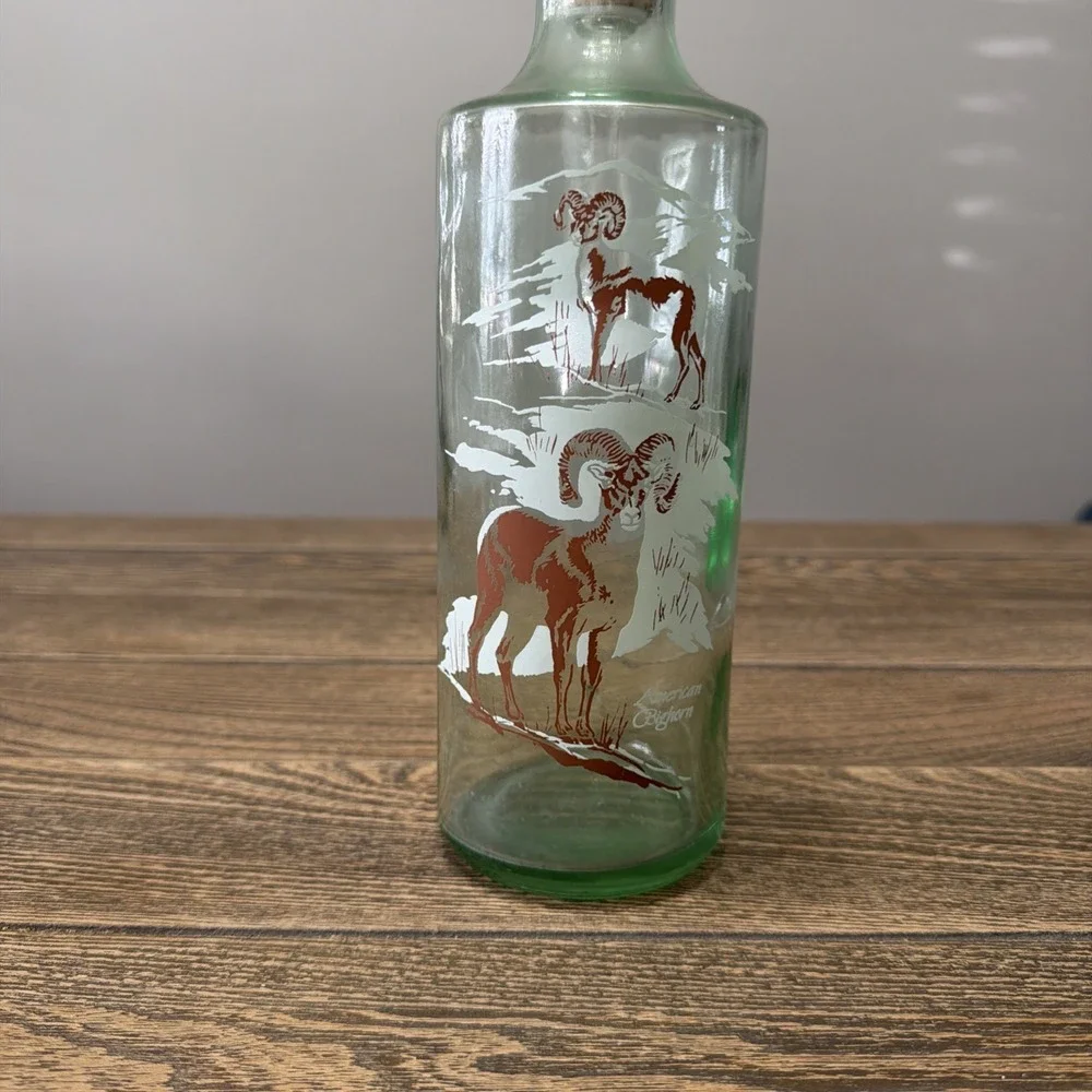 Vintage Old Fitzgerald Prime bourbon wildlife Ram decanter American Bighorn
